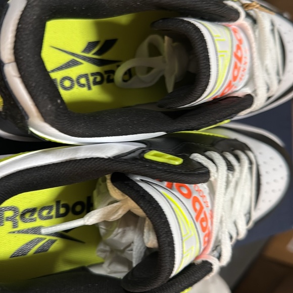 Reebok Unisex Adult BB 4000 II Basketball Shoe| size 5.5 men/size 7 women - Picture 11 of 15